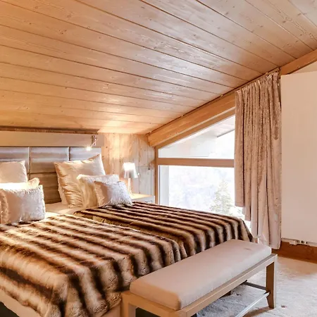 Luxueux Duplex A Village, Proche Pistes Et Commerces, Avec Parking Et Acces Fitness - Fr-1-562-22 * Courchevel