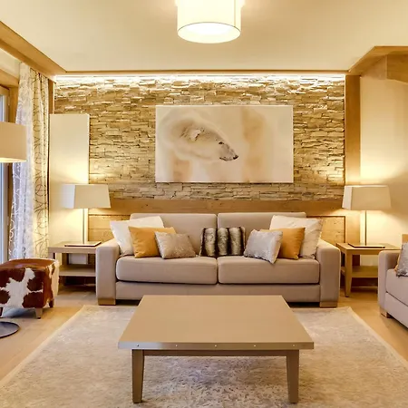 4 Pieces Moderne, Village, Proche Pistes, Parking Inclus - Fr-1-562-22 * Courchevel